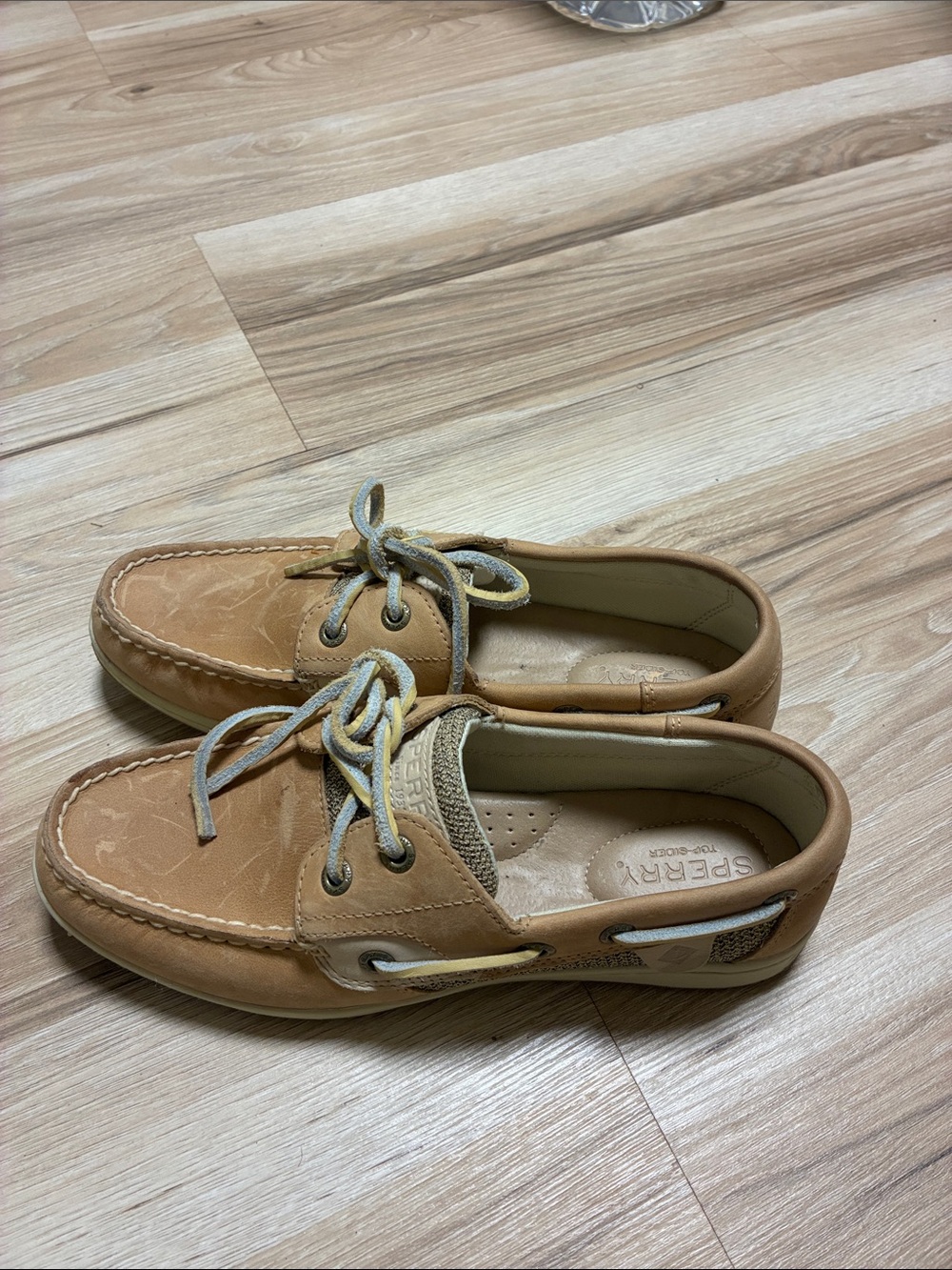 Sperry Tan Leather 2-Eye Boat Shoes with Contrasting Laces